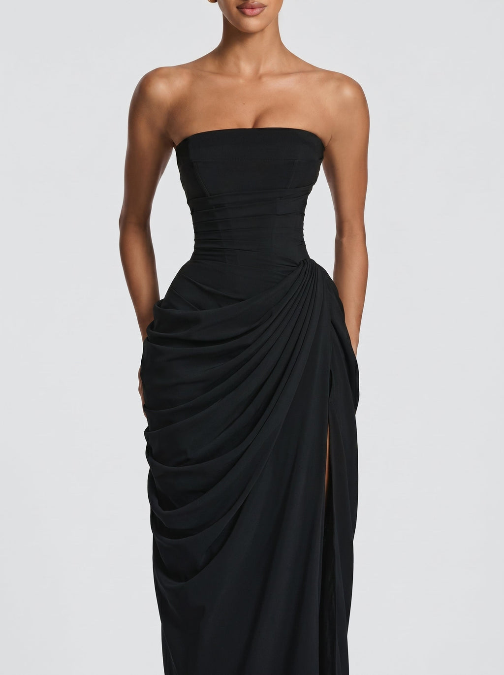 Cyra™ - Vestido Largo de Chifón Negro