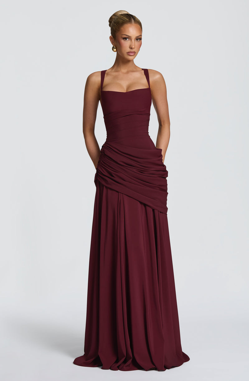 Sara™ - Vestido Largo de Chifón Cereza