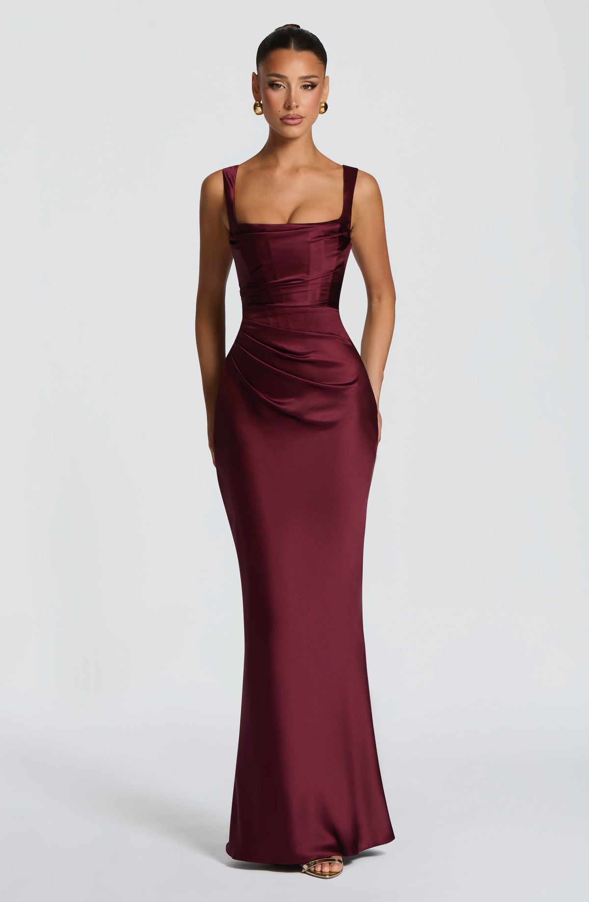 Carlota™ - Vestido Largo de Satén Cereza