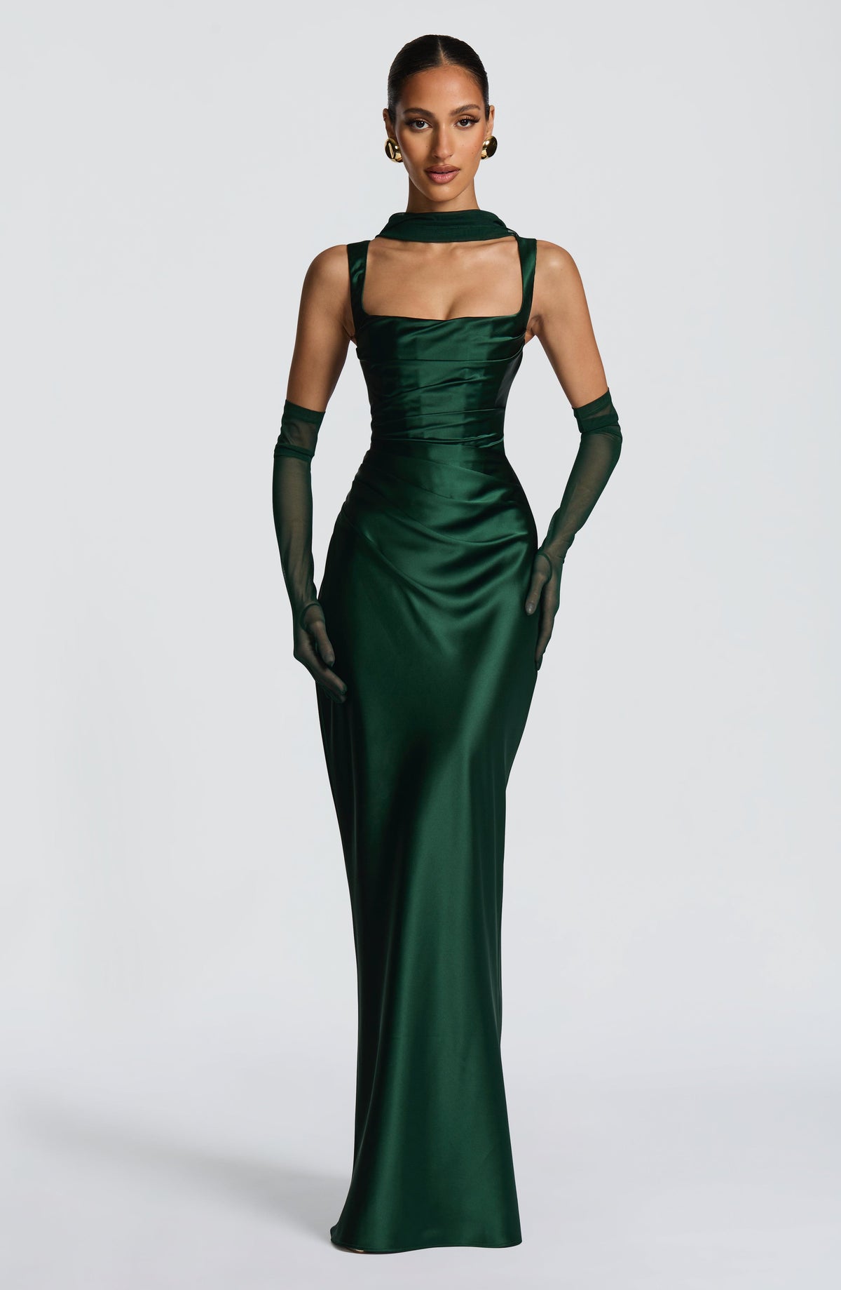 Carlota™ - Vestido Largo de Satén Esmeralda