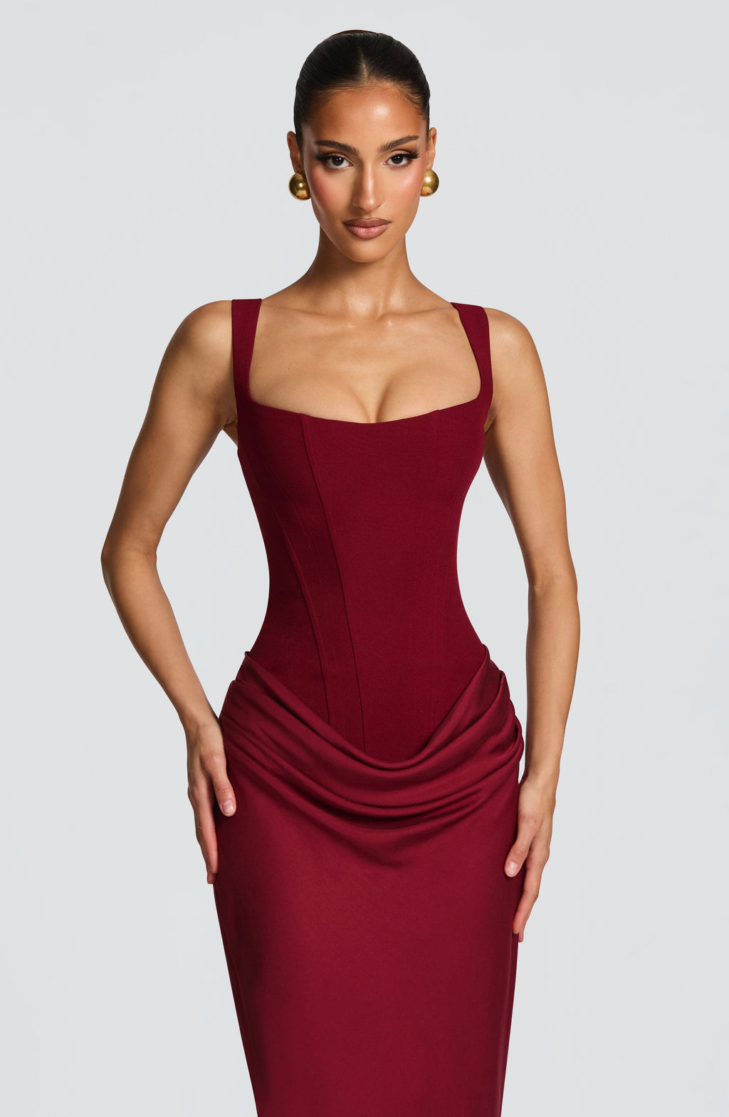 Cornelia™ - Vestido Largo con Corsé Burdeos