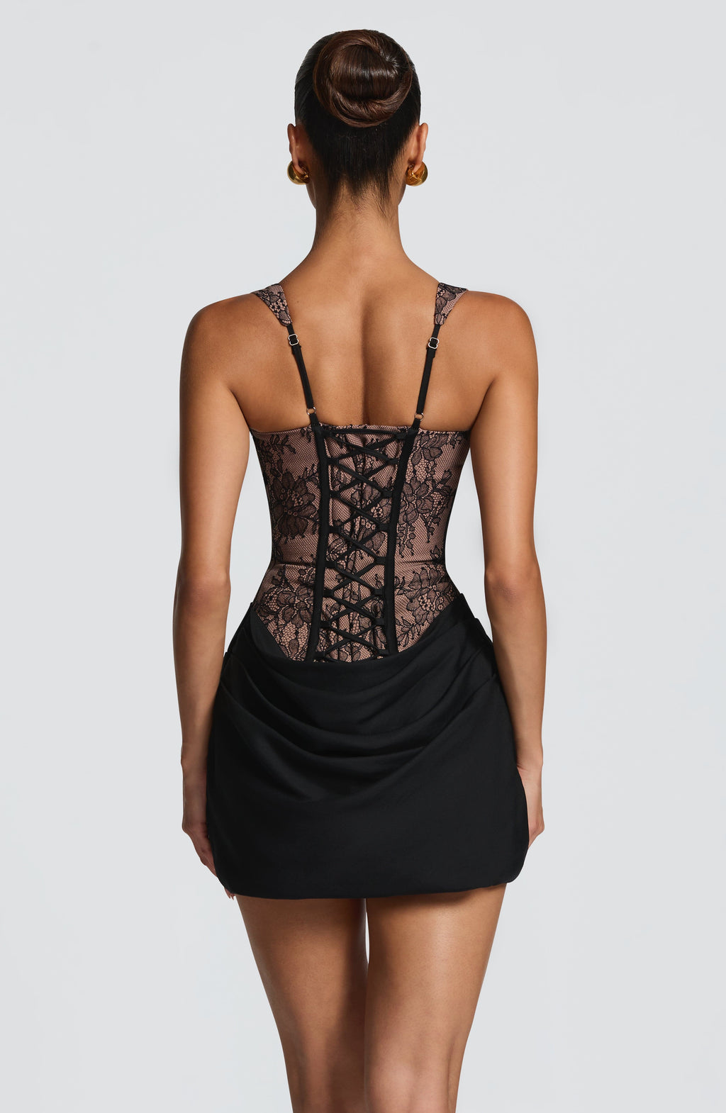 Cornelia™ - Vestido Corto de Encaje Negro