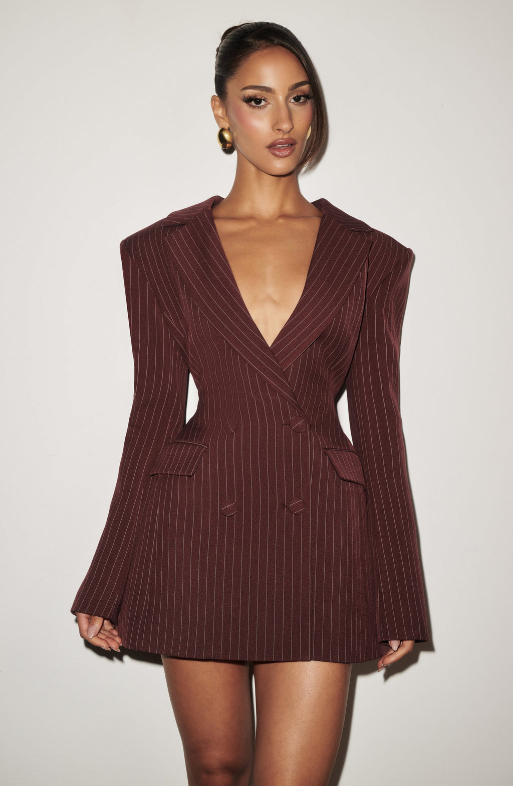 Elvira™ - Vestido Americana de Raya Diplomática Burdeos