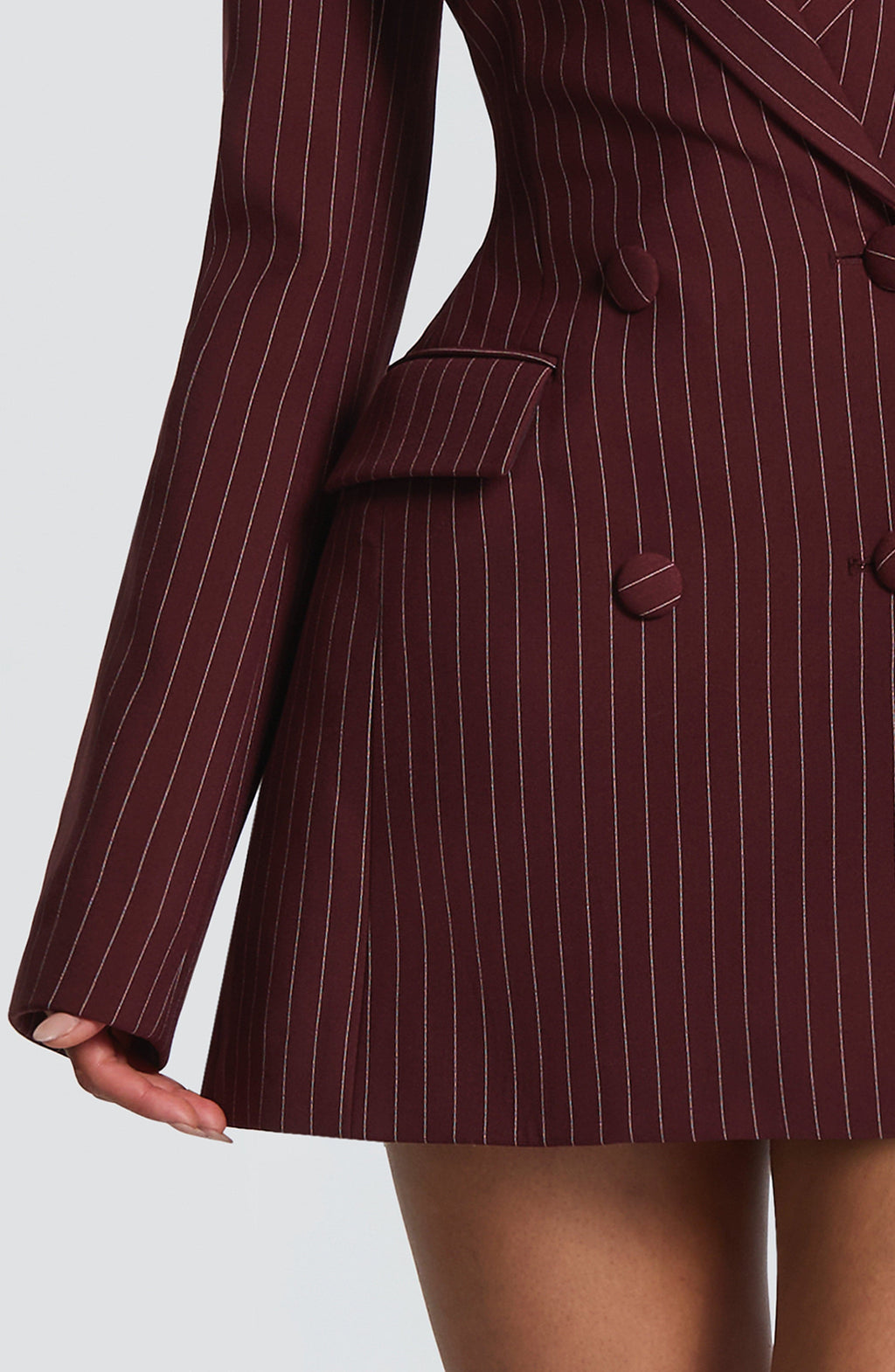 Elvira™ - Vestido Americana de Raya Diplomática Burdeos