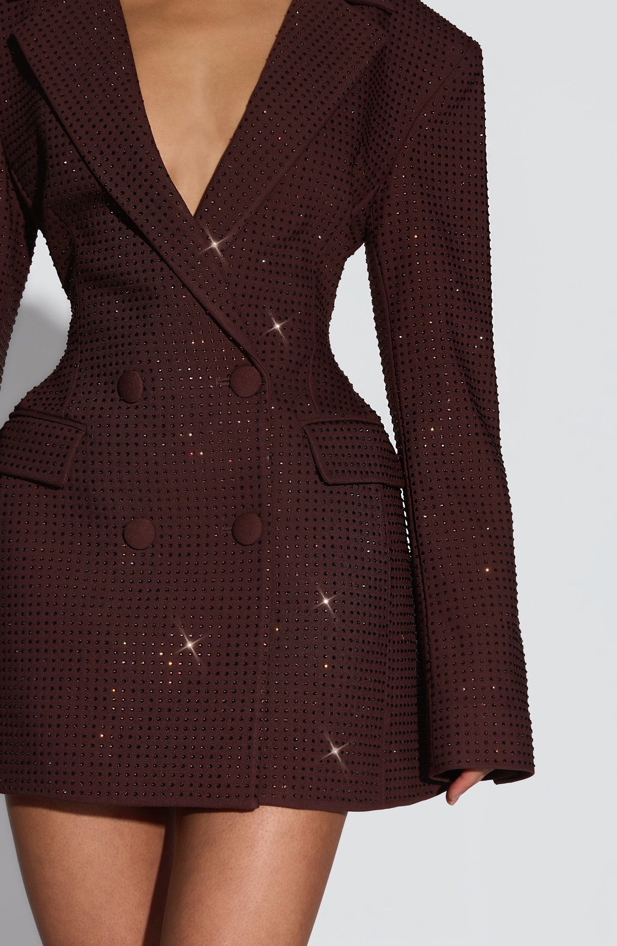 Elvira™ - Vestido Americana con Pedrería Ciruela