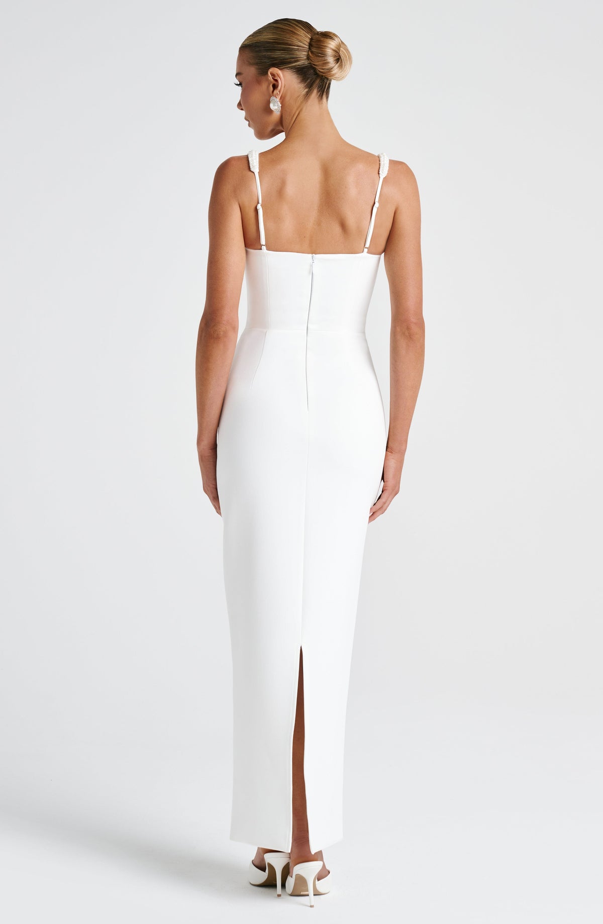Inés™ - Vestido Midi con Perlas Marfil