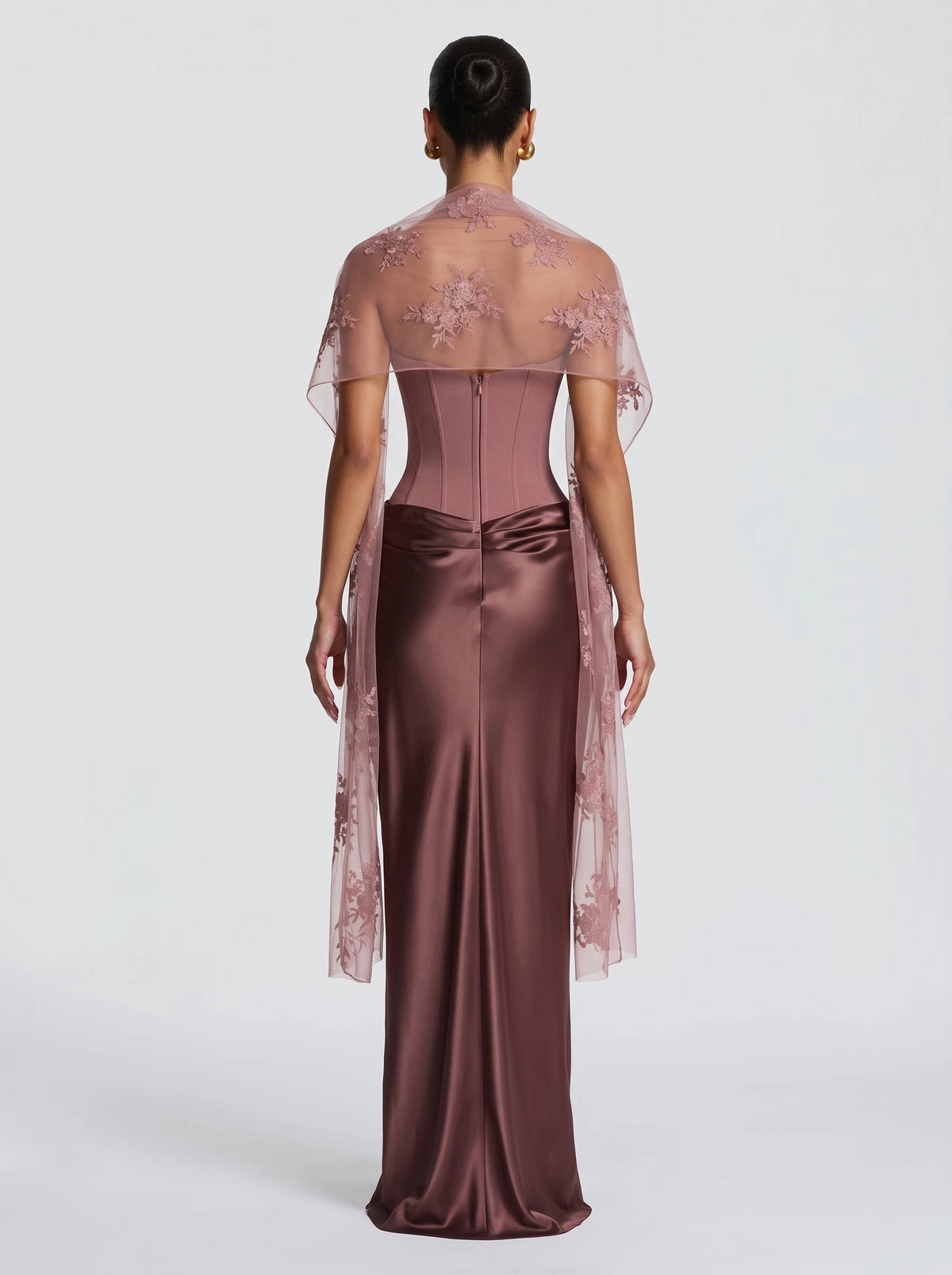 Jana™ - Estola de Tul Bordado rosa, vista de espalda