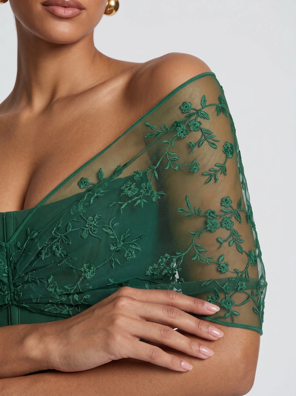 Olga™ - Estola de Tul Bordado esmeralda, detalle del tejido