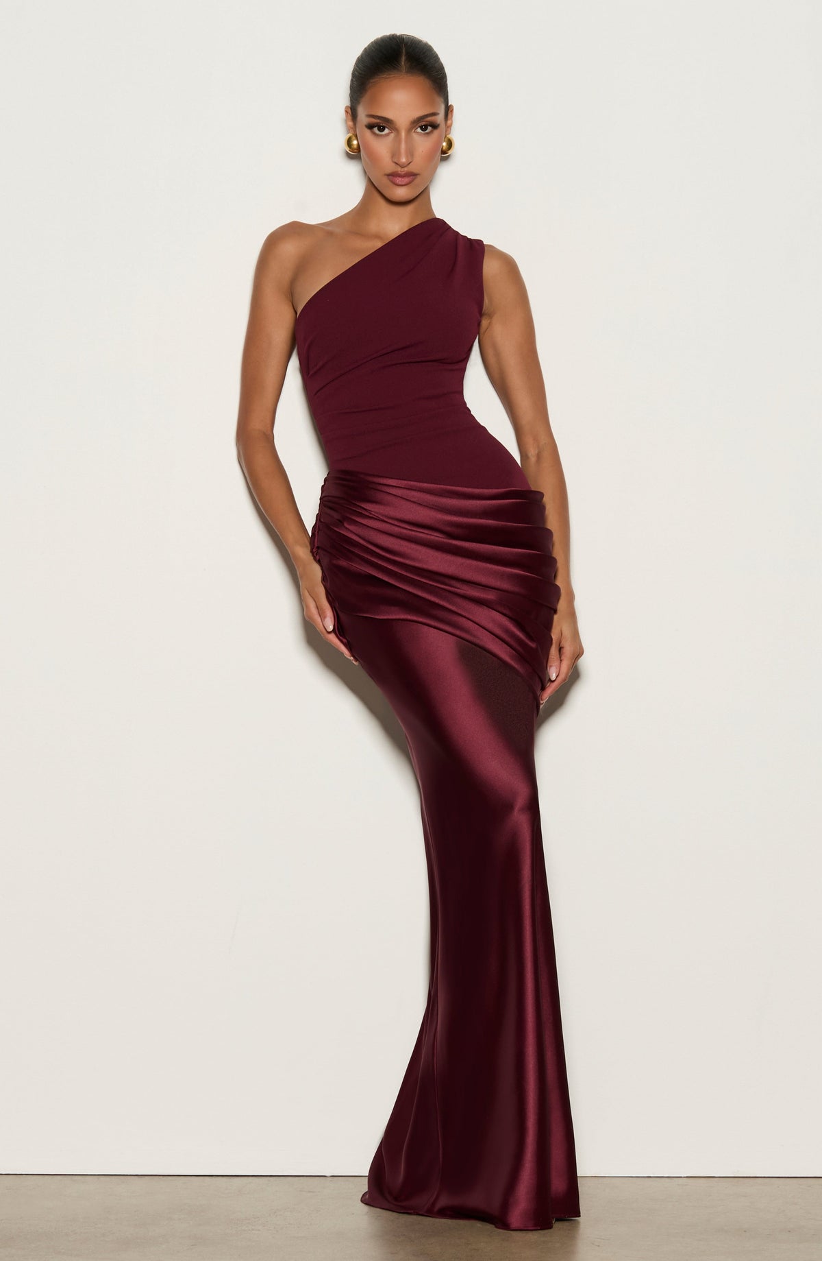 Sabina™ - Vestido Largo de Satén Cereza