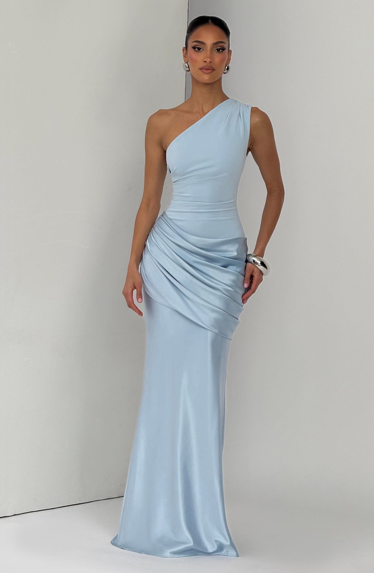 Sabina™ - Vestido Largo de Satén Azul Glaciar