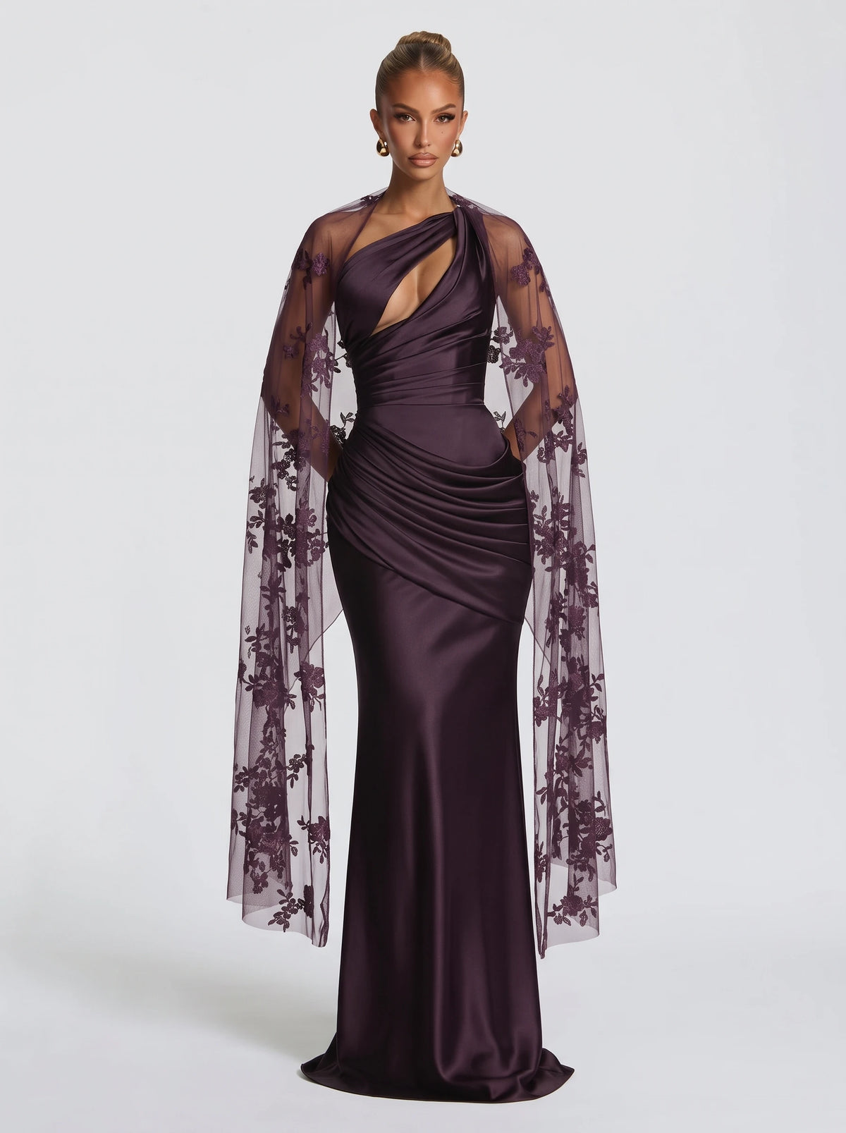 Tania™ - Estola de Tul Bordado morado, cuerpo entero con el vestido a juego