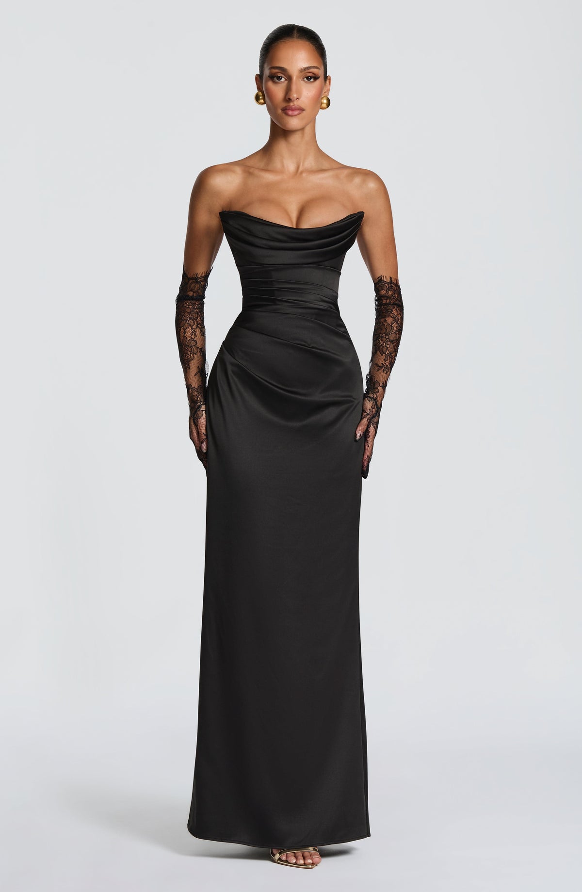 Vega™ - Vestido Largo de Satén Negro